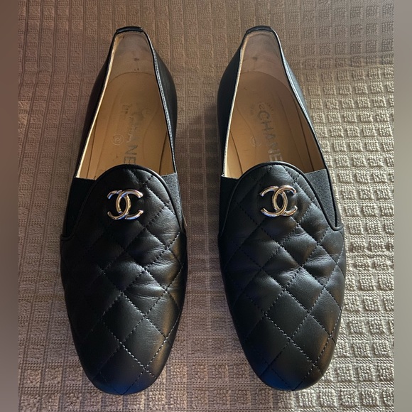 CHANEL 2013 Excellent Vintage Quilted super soft Lambskin Leather Loafers.US sz6 - Picture 1 of 16